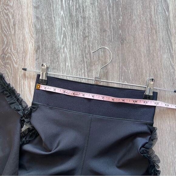 Ultracor Get‎ It Fast Lace Ruffle Legging with Swarovski Crystals Womens size M - Picture 5 of 8